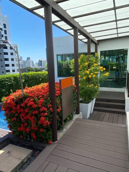 Delightful Condo In Central Location At Sukhumvit 49 Bangkok Buitenkant foto